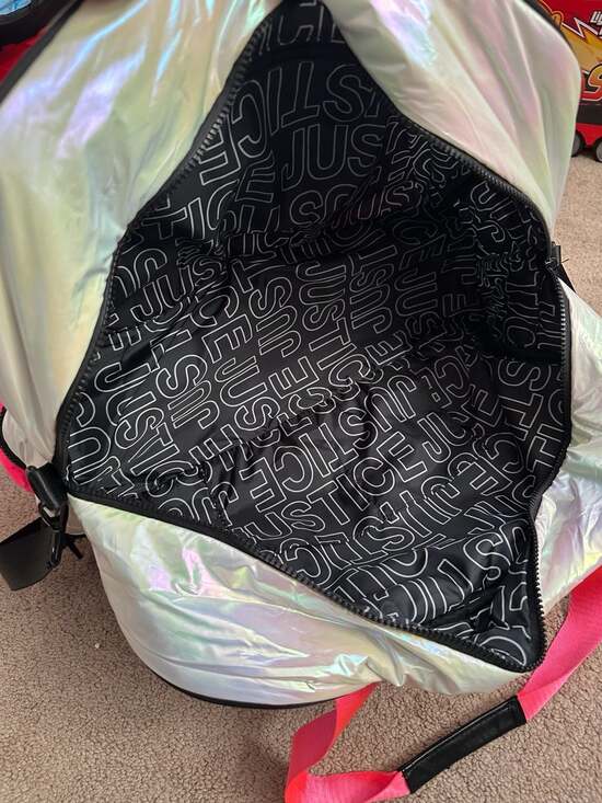 Justice Girls Silver Iridescent Metallic Puffer Weekender Duffel Bag - Picture 3 of 5